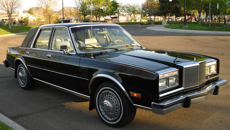 1983 Chrysler New Yorker Fifth Avenue: